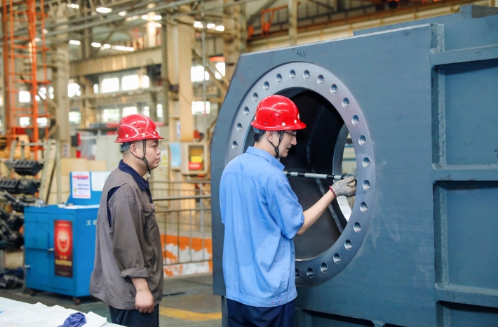 九游體育看一臺(tái)機(jī)床如何煉就“國(guó)之重器”(圖3)